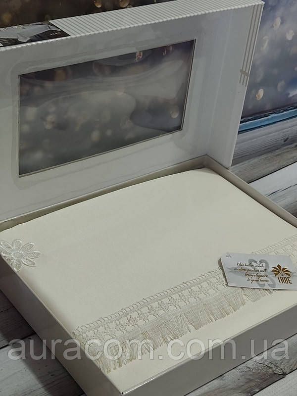 Tabe SILVIO.Скатертина з мереживом 160х220см.