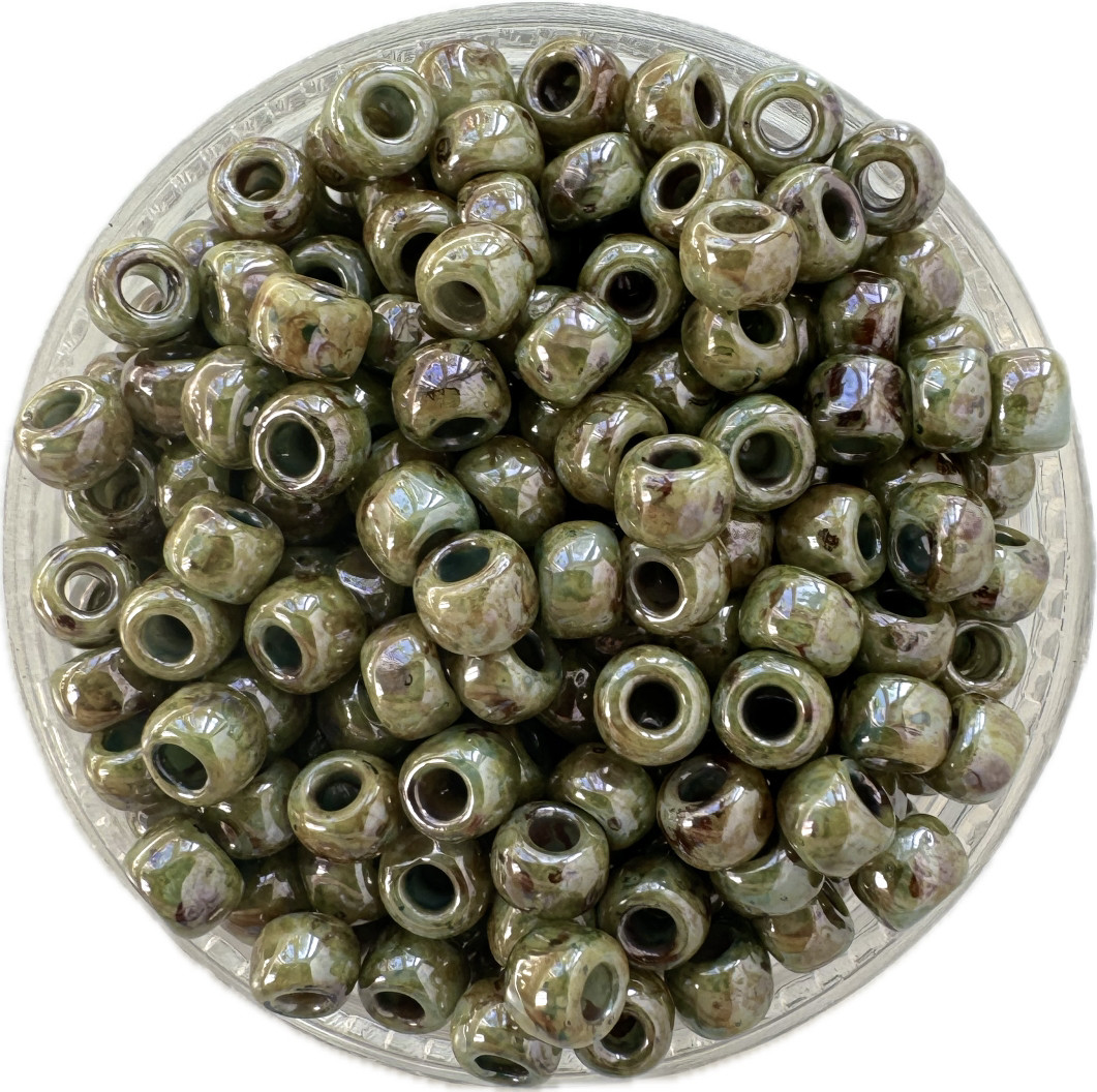 Бісер круглий TOHO TR-06-Y182