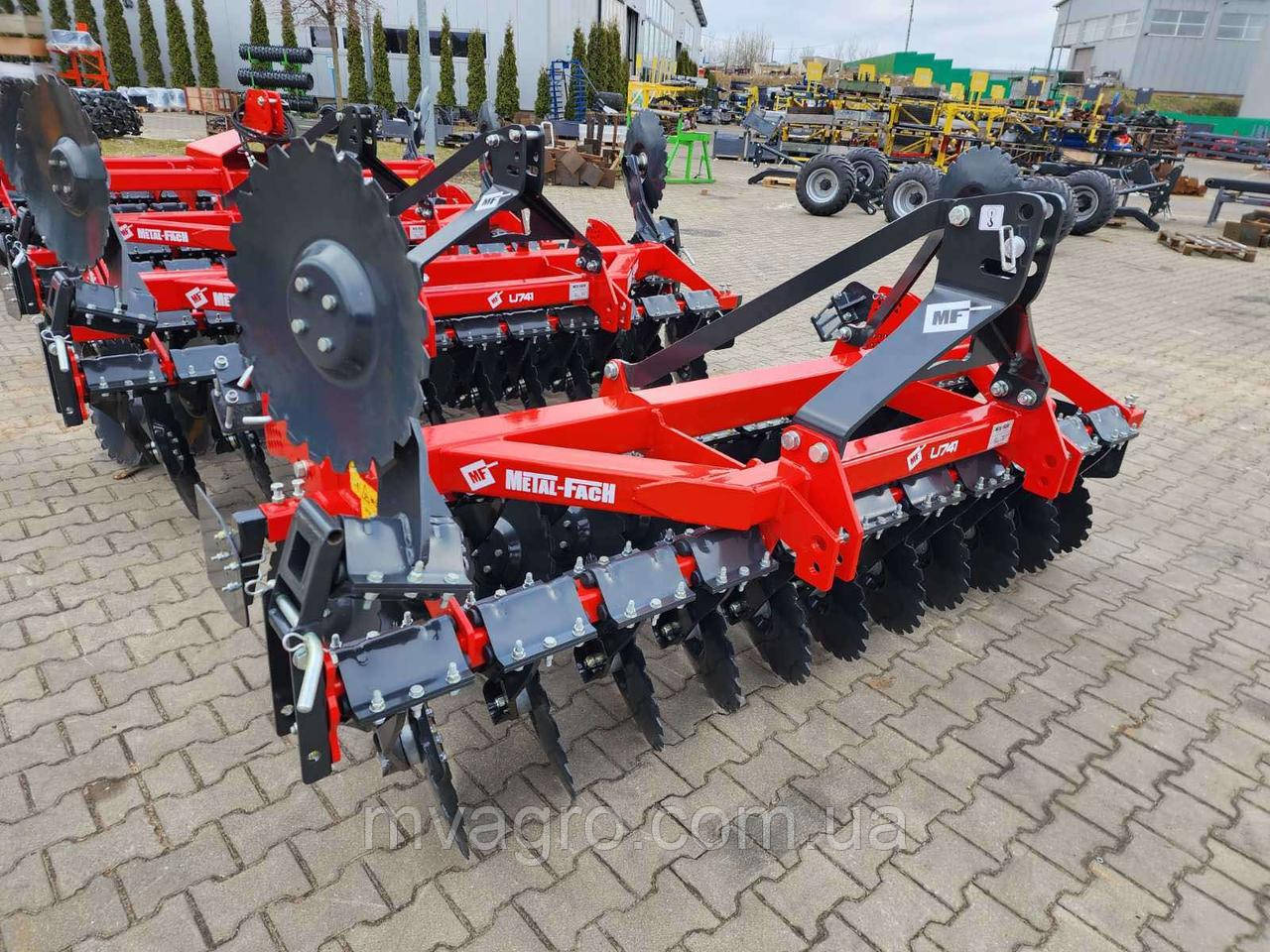 Навісна дискова борона Metal-Fach U741 3,0 м, фото 1
