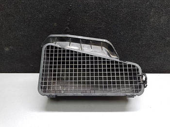 Повітрозабірник AUDI