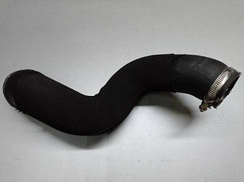 Патрубок інтеркулера AUDI Q5 08-16 8R CPMB 2.0 TFSI 2015 лев. (б/у)