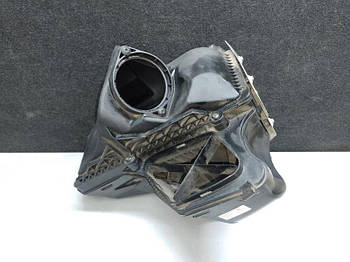 Корпус повітряного фільтра AUDI