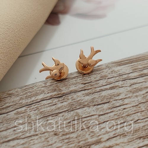 Сережки вкрутки золоті ластівки без каменів маленькі 0.92, фото 1