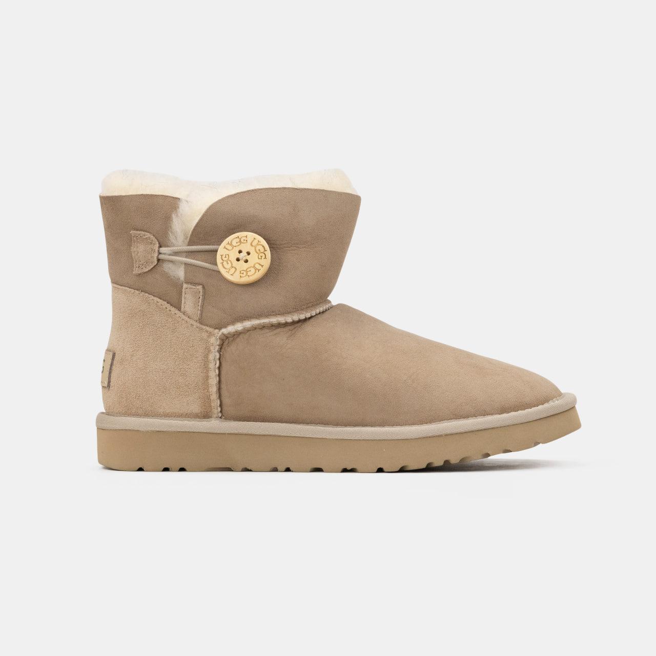 Зимові Жіночі Черевики UGG Bailey Button Ginger Mini Beige / УГГ Бейлі Баттон Джинджер Міні Бежеві