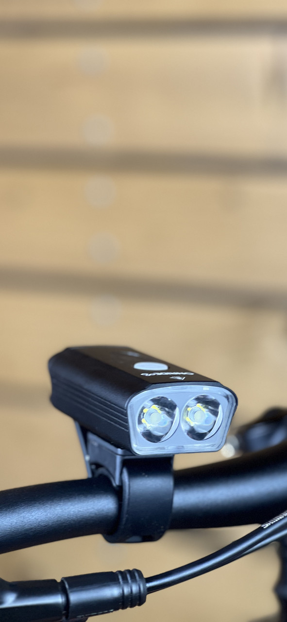 Фонарик на велосипед ліхтарик велофара Onride Wally (900 lm, 2800 mAh, Type-C), алюмінієва