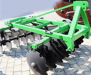 Навісна дискова борона Бомет 1.3 м до мінітрактора від 20 к.с. (12 дисків: "ромашка" -  510 мм)