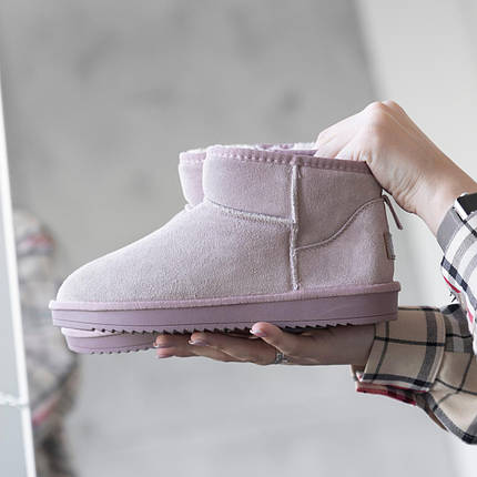 Зимові Жіночі Черевики UGG Classic Mini Suede Pink / Уггі Класик Міні Замша Рожеві з Хутром, фото 1