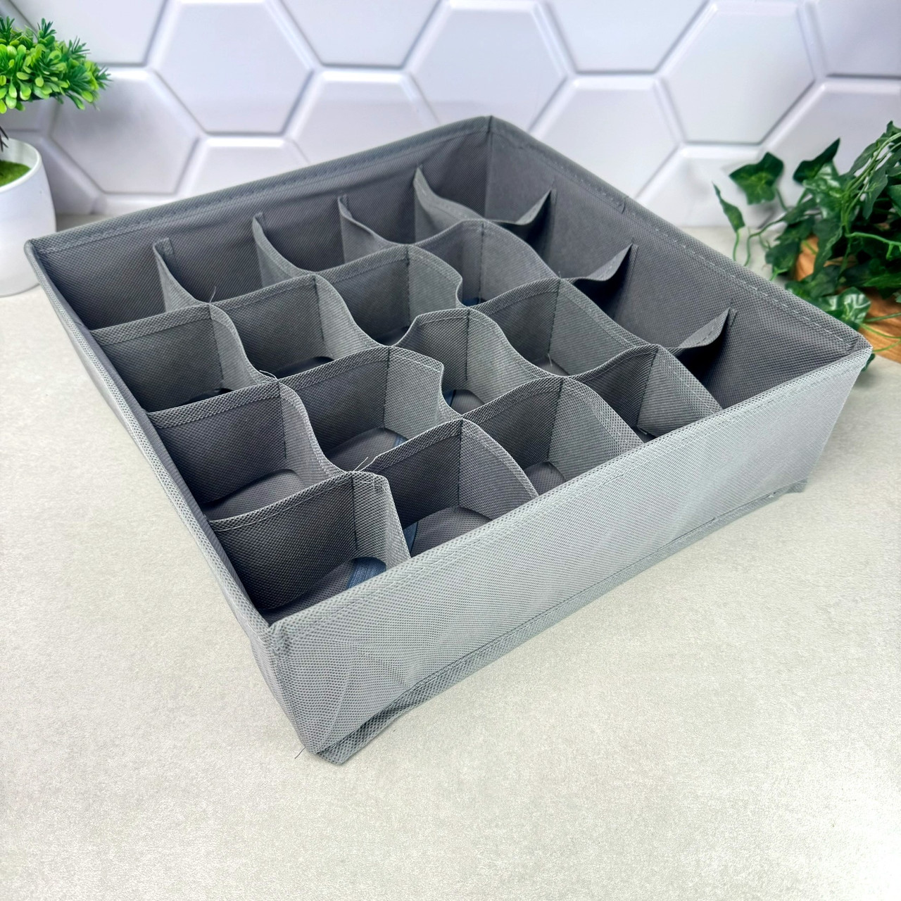 Текстильний органайзер для спідньої білизни на 20 комірок KL-116-4