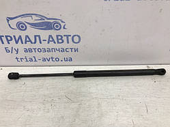 Амортизатор кришки багажника Suzuki Sx4 1 1.6 БЕНЗИН M16A 2006 (б/в)
