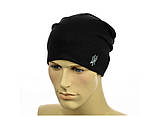 Чоловіча трикотажна шапка з патчем чорний 56-58 р., фото 3