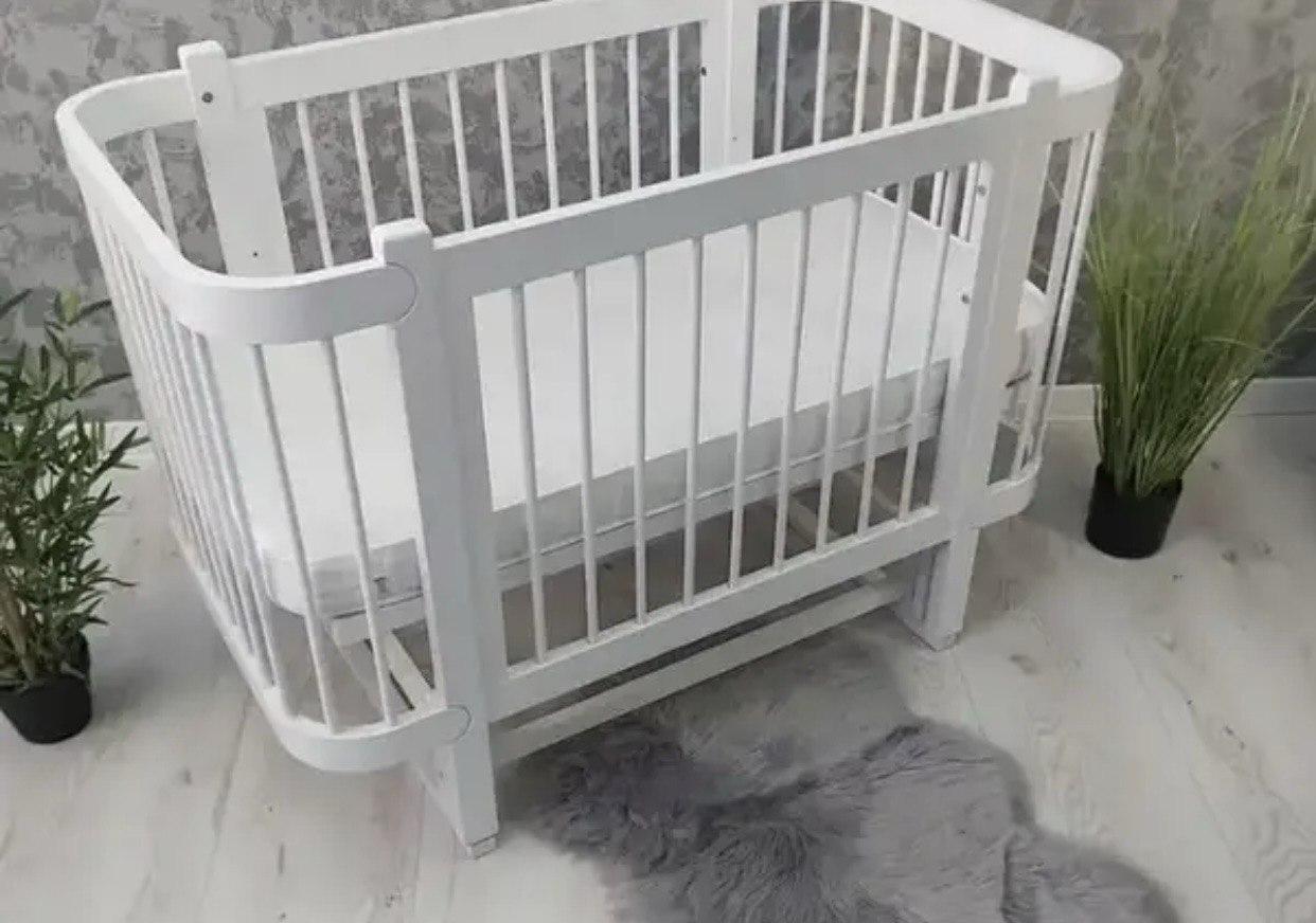 Дитяче ліжечко Колисковий світ "Престиж" з матрасом білий