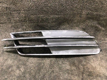 Накладка бампера AUDI