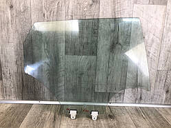 Скло дверей задн. прав. NISSAN QASHQAI/ROGUE SPORT 14- 82300-6MA0A