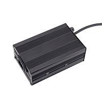 Зарядний пристрій для акумуляторів AGM 72V, 3.5A, + крокодили, 135x90x50mm от DOM-Energy