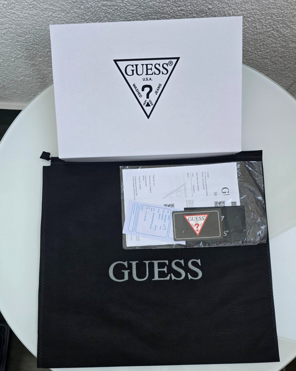 Фірмове паковання Guess, паковання на подарунок. Подарункове брендове паковання Гесс, фото 1