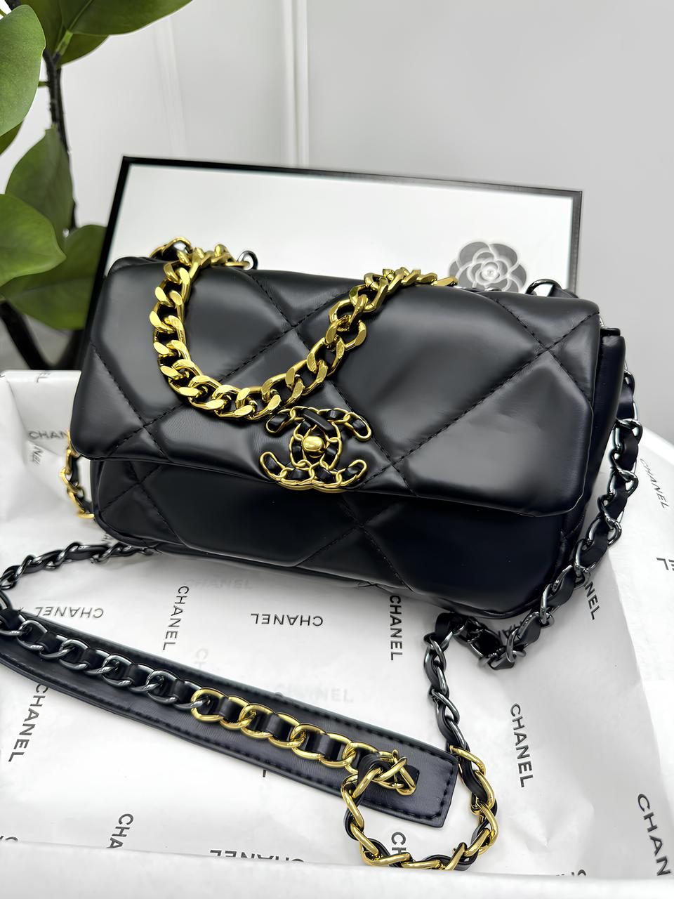 Сумка жіноча клатч Chanel 19 Flap Bag чорний Шанель, фото 1