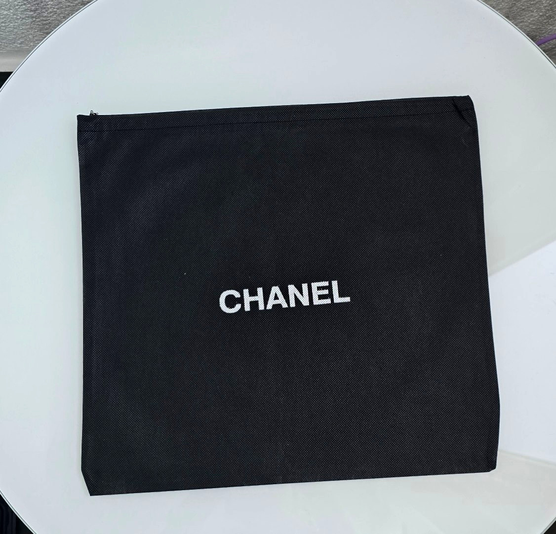 Фірмове паковання пильник, чохол маленький Chanel, паковання на подарунок. Подарункова брендова упаковка Шанель, фото 1