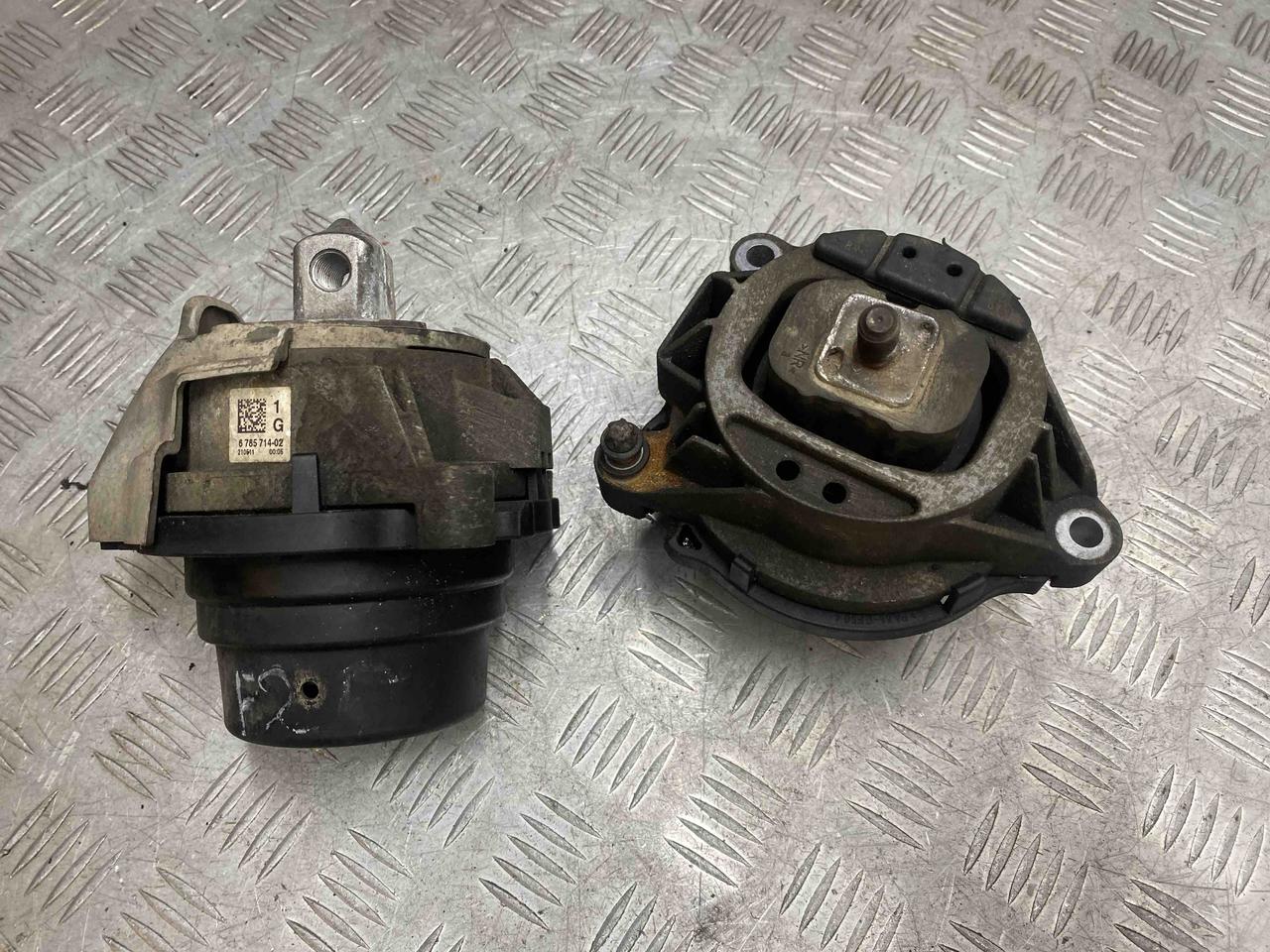 Б/В Подушка двигуна Права або Ліва BMW X3 F25 22116855721, фото 1