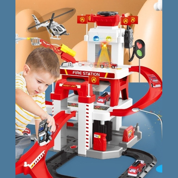 Великий ігровий набір парковка трек Пожежна станція 3 машини вертоліт ліфт водяна пушка мікрофон сирена світло, фото 1
