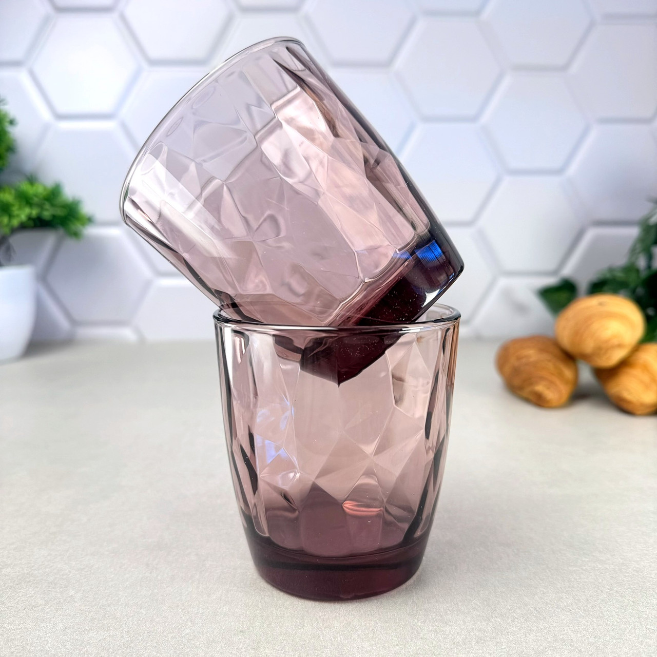 Кольорові низькі склянки 6 шт 305 мл з гранями Bormioli, Ліловий Діамант