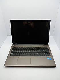 Б/в Ноутбук Medion Akoya 15.6" 1366x768 Сенсорний| Celeron N2920| 4 GB RAM| 120 GB SS| HD
