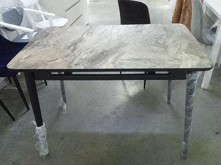 Розкладний стіл на кухню, стільниця покрита термопластиком, модель Марс, кольори та пластик на вибір, фото 1