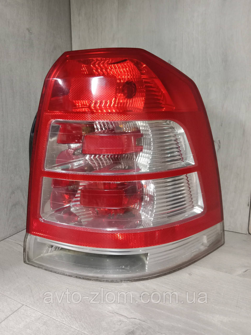 Ліхтар задній правий Opel Zafira B, Опель Зафіра Б. Рестайлінг. 2008 – 2011., фото 1