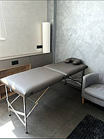 Легка Кушетка для масажу переносна з вирізом під обличчя, Універсальний Стіл масажний двосекційний