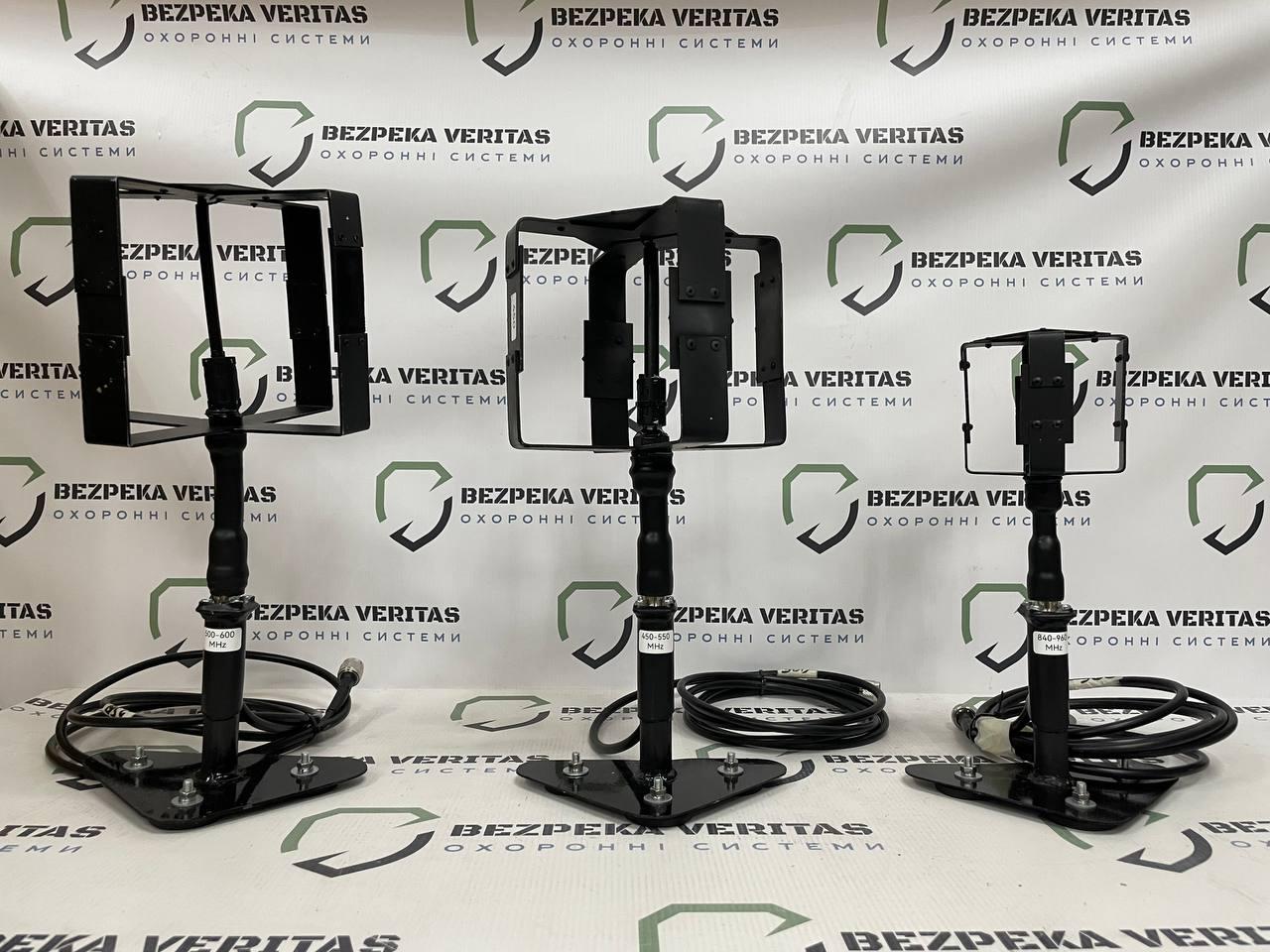 Квадрифілярна антена для РЕБ на магнітах (600-720Мгц)