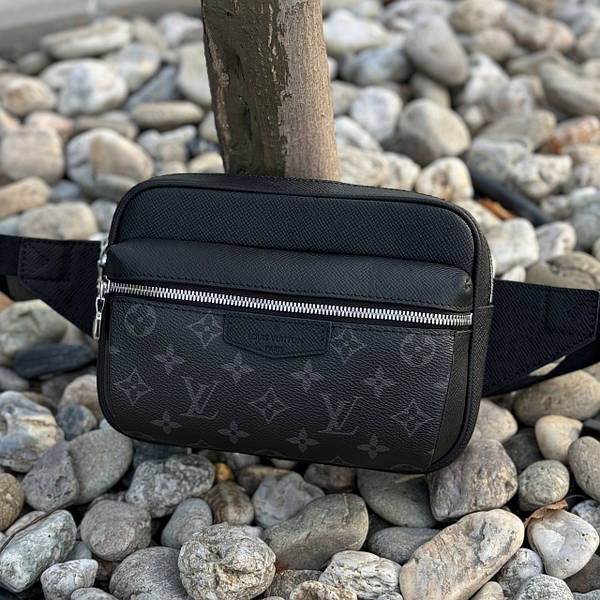 Louis vuitton outdoor bumbag sale