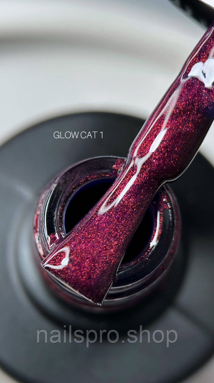 ГЕЛЬ-ЛАК КОТЯЧЕ ОКО SAGA PROFESSIONAL GLOW CAT №01 9 МЛ