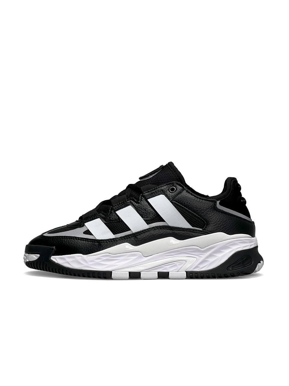 Niteball  Black White Leather M 42
