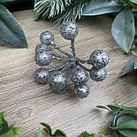 Декоративна ягода срібло 7 см, фото 2