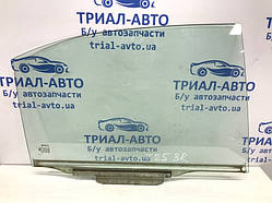Скло дверей заднє праве Toyota Avensis T25 2.0 DIESEL 1CDFTV 2003 (б/в)