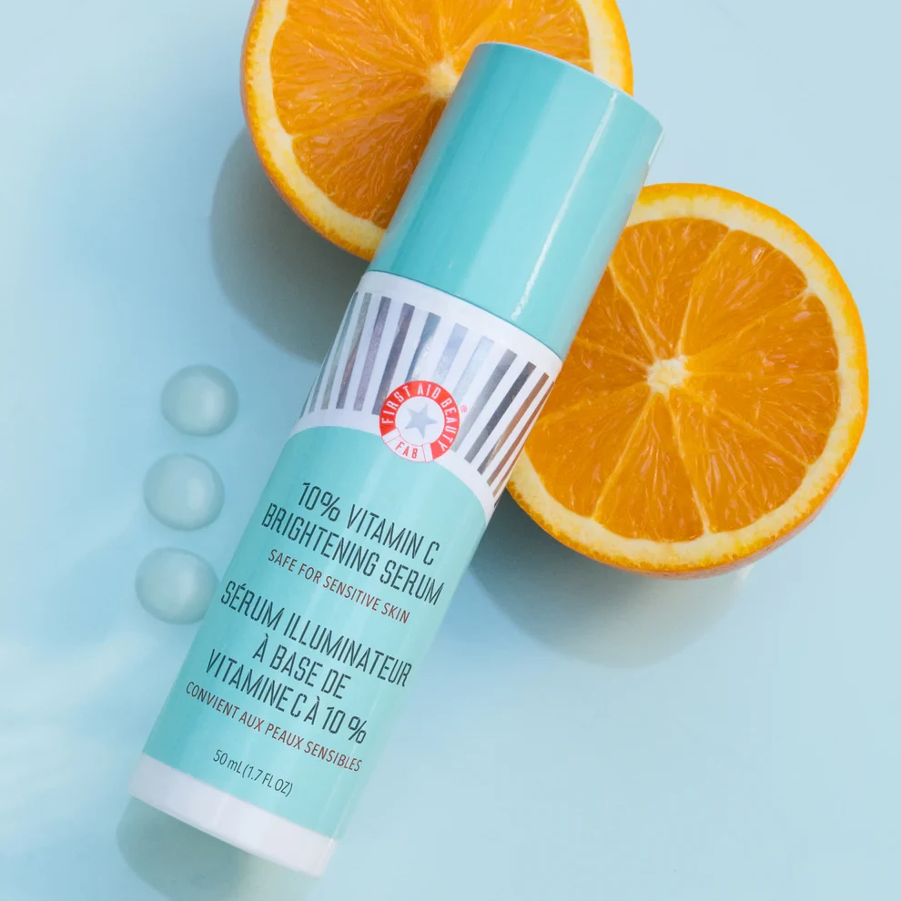Освітлююча сироватка для обличчя з вітаміном С, First Aid Beauty 10% Vitamin C Brightening Serum, 50ml