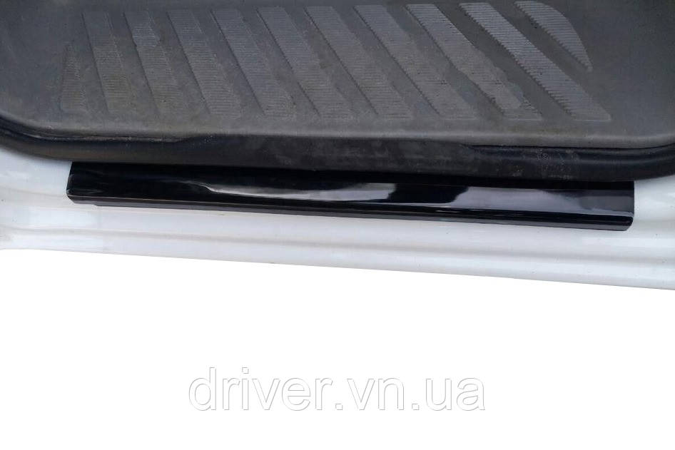 Накладки на пороги DDU (2 шт, ABS-пластик) Глянцевые для Mercedes Sprinter W906 2006-2018 гг