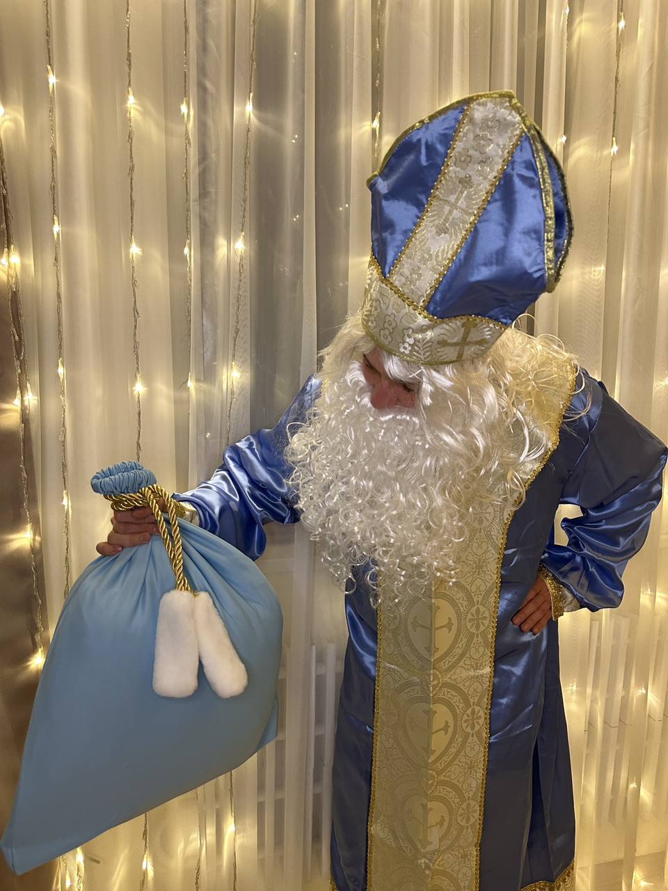Костюм Святого Миколи з церковної тканини, костюм новорічний для поздоровлень, з атласу та парчі, фото 1