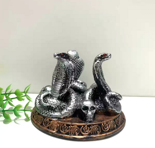 Декоративна статуетка підставка тримач із смоли для виробу домашнього декору