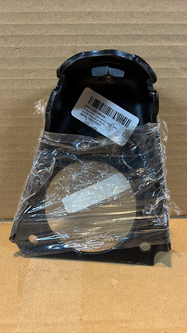 Кронштейн переднього моста 2121 правий (АвтоВАЗ), фото 1