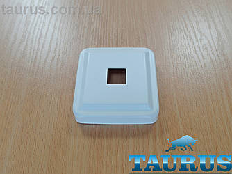 Білий квадратний декоративний фланець Cube 70x70 висотою 18мм із н/ж сталі, під внутрішній розмір 15х15 мм