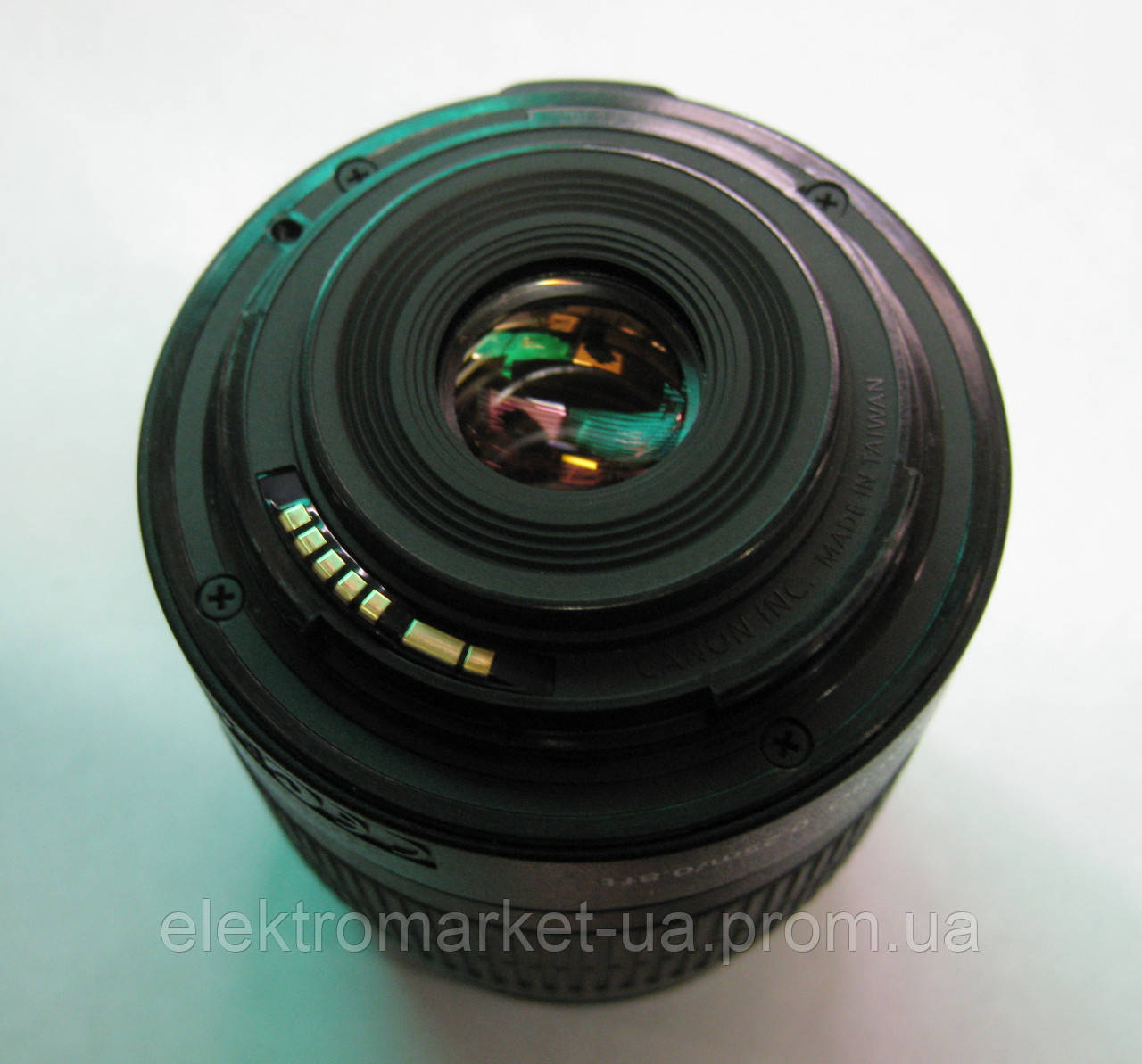 Объектив Canon EF-S 18-55mm f/3.5-5.6 III - фото 3 - id-p445062856
