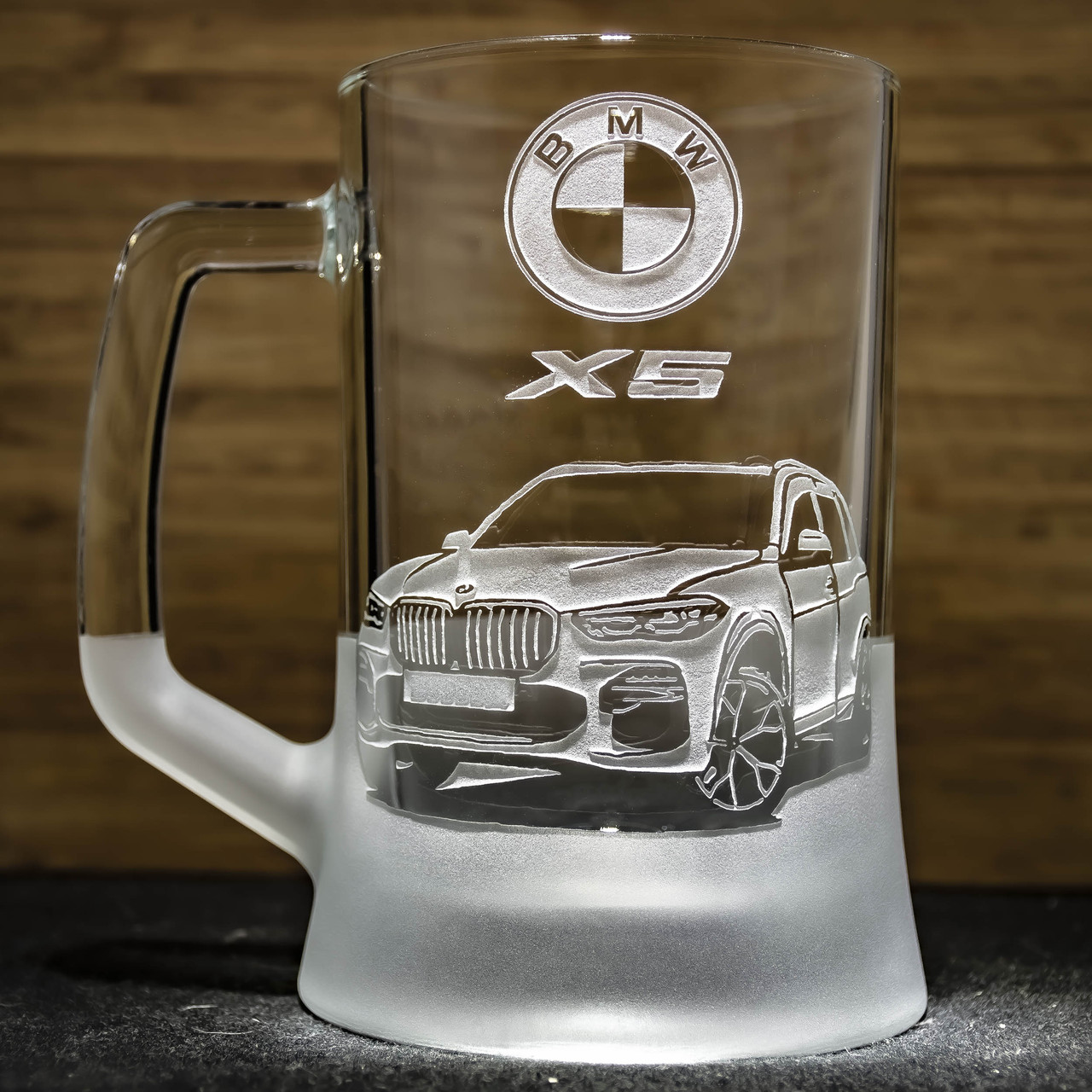 Бокал для пива з гравіюванням BMW X5 670 мл