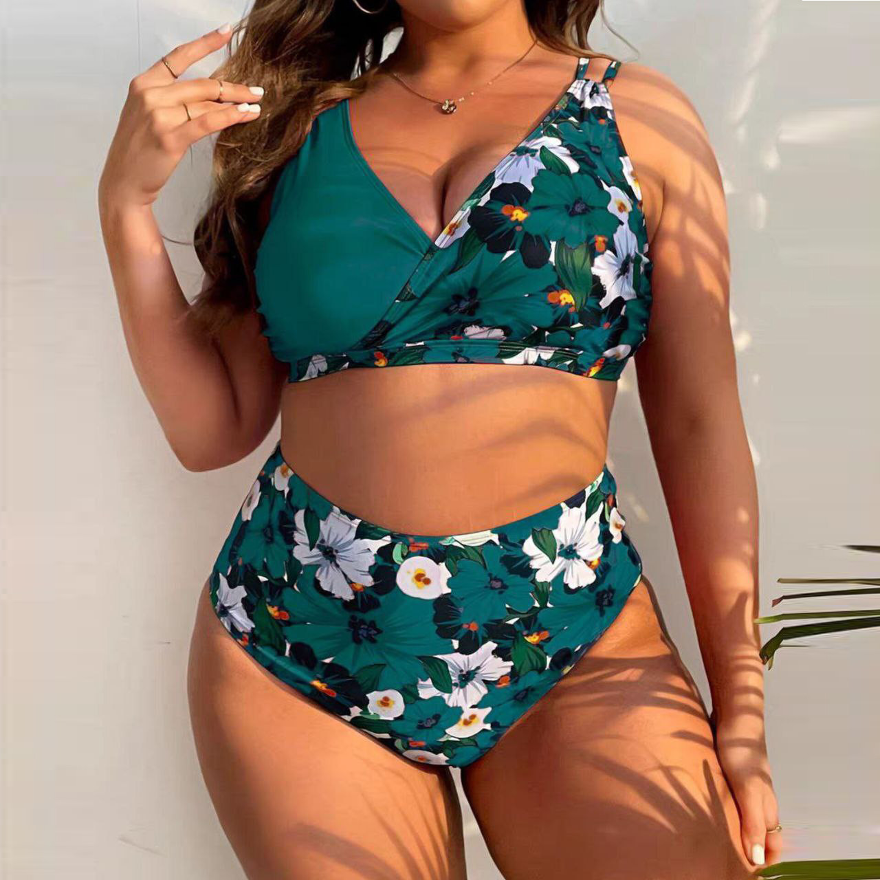 Роздільний купальник кольору Мурена. Великі розміри.