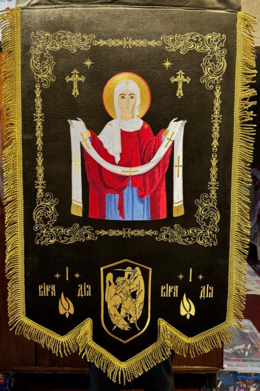 Одна хоругва із бархату двостороння, колір хакі, вишивка на оксамиті (Спецзамовлення), фото 1