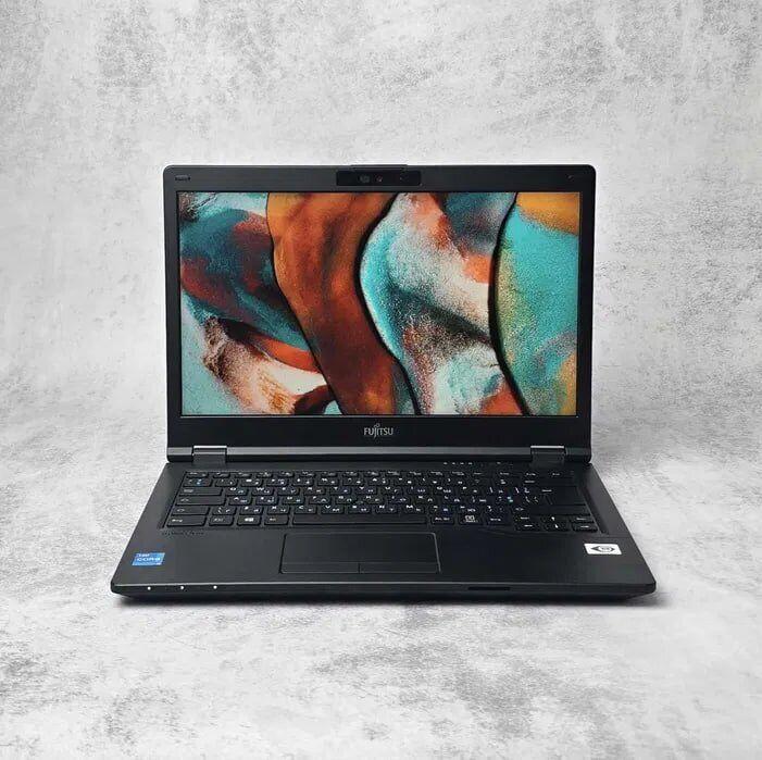 Б/в Ноутбук Fujitsu LifeBook E5411 14" 1920x1080| Core i3-1115G4| 16 GB RAM| 256 GB SSD| UHD