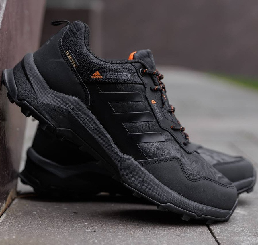 Чоловічі кросівки Adidas Terrex Daroga осінь-зима чорний термо теплі. Живе фото