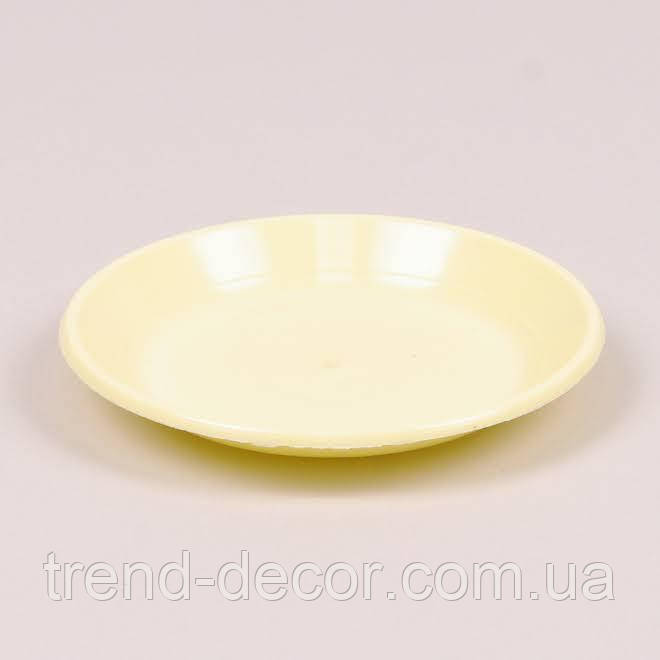 Підставка пластмасова Форм жовта 5.5см.
