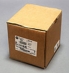 Реверсивний контактор IEC на 9 А Allen-Bradley 104-C09EJ22
