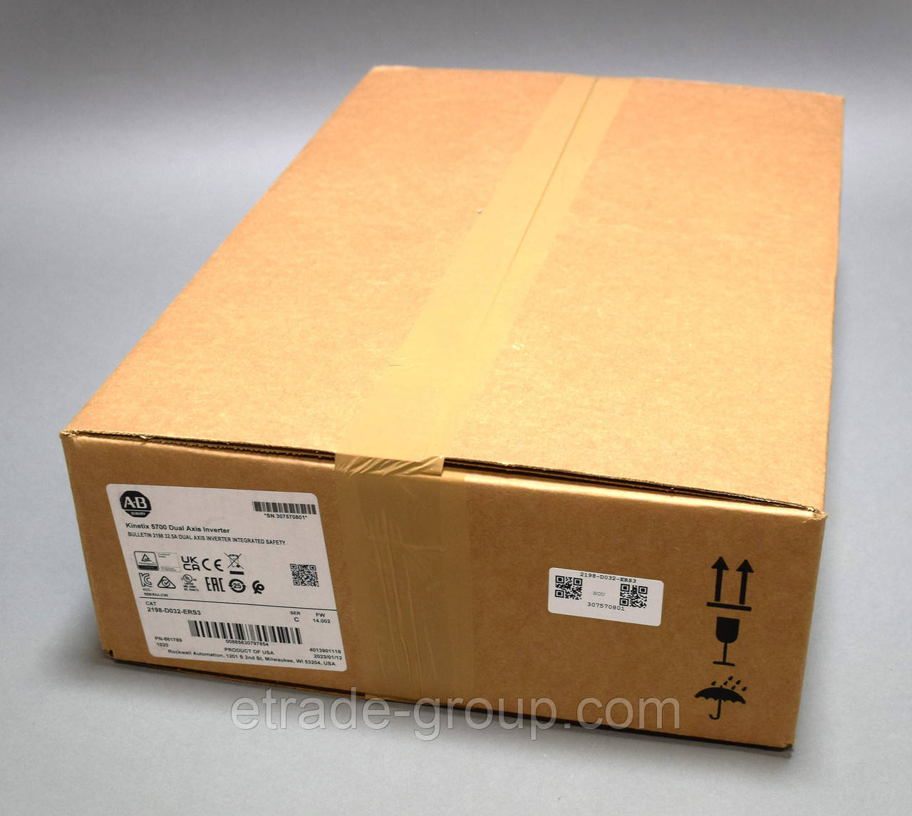 Інвертор Kinetix 5700 з двома осями Allen-Bradley 2198-D032-ERS3, фото 1