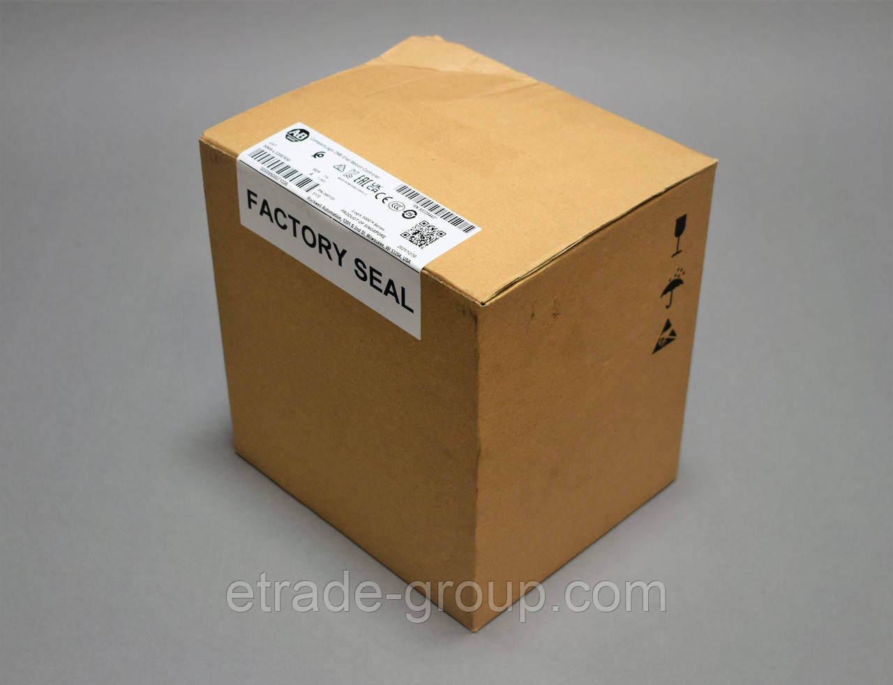 Контролер CompactLogix 5380 з 2 МБ пам’яті та підтримкою руху Allen-Bradley 5069-L320ERM